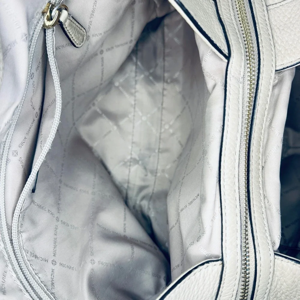 Michael Kors Beige Pebbled‎ Leather Shoulder Bag Gold Chain Strap Tote Jet Set